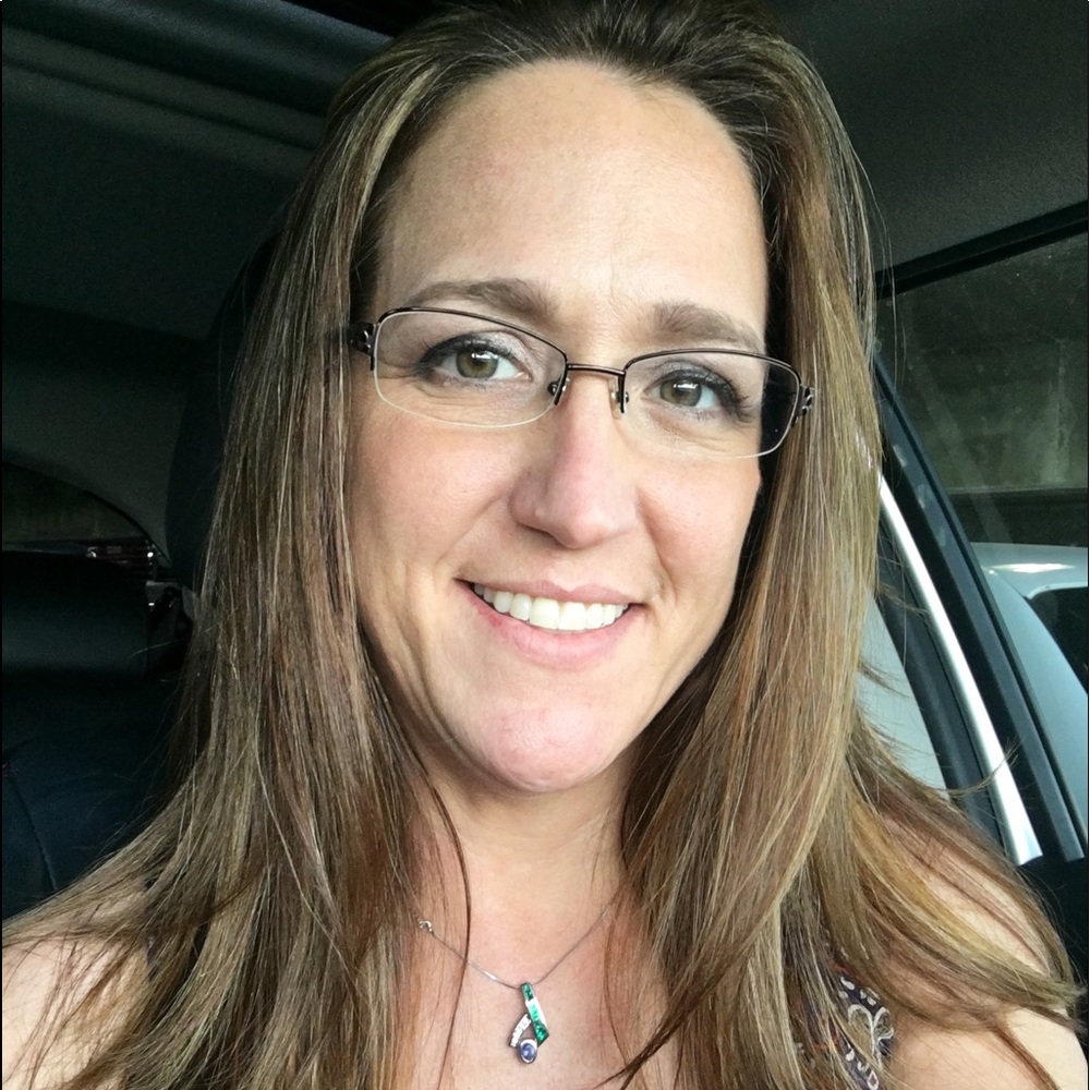 Meet your Posher, Christy
